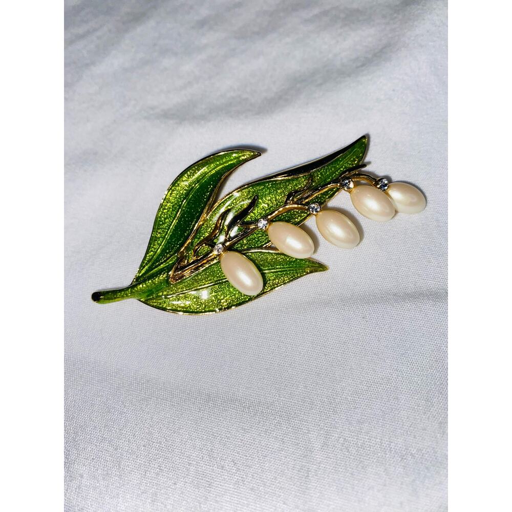Monet enamel Lily of the valley vintage brooch